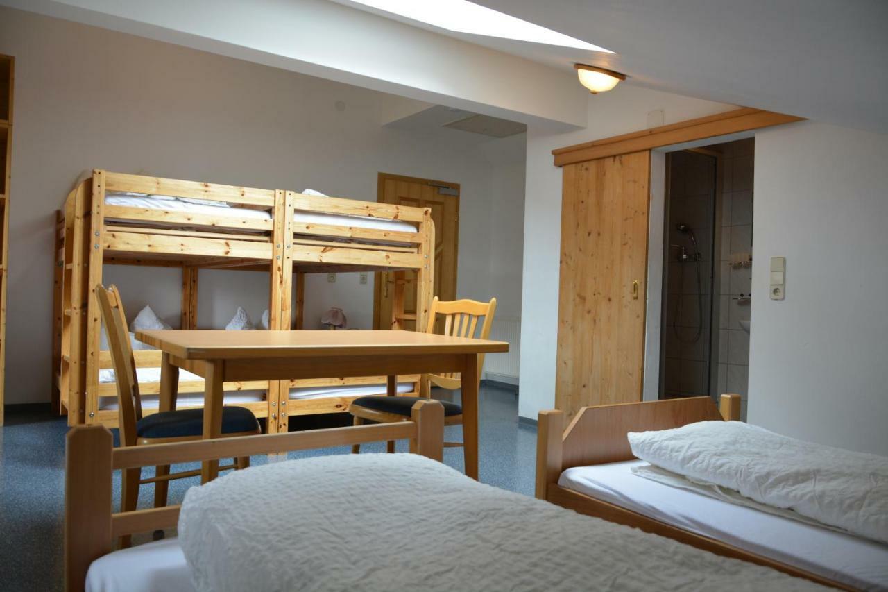 Ski In-Ski Out - Gaestehaeuser Saalbach-Hinterglemm - Wallegghof Christianhof Ngoại thất bức ảnh